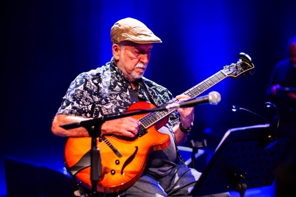 Roberto Menescal completa 89 anos com legado que atravessa gerações e estará no Festival Estilo Brasil em 22 de novembro