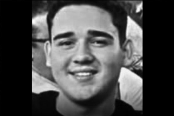 Jovem de 19 anos morre em carreata de apoio a Flávio Bolsonaro