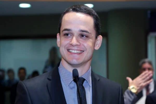 Lorenzo Pazolini é eleito governador do Espírito Santo