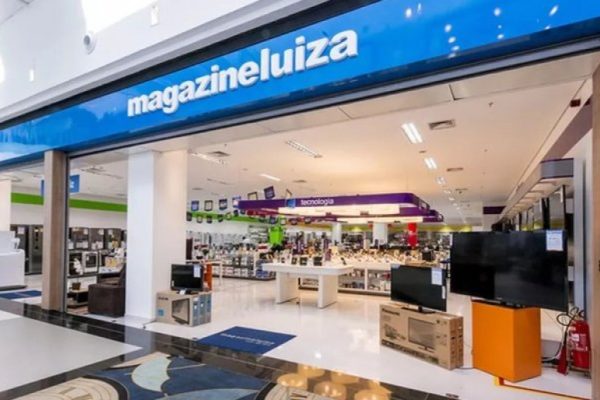 Magalu, Cosan e C&A: ações que mais caíram em dia de pânico na B3