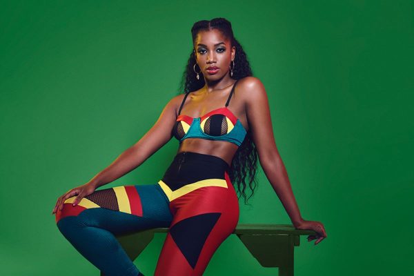 Iza, a força do pop, R&B e soul no Festival Estilo Brasil