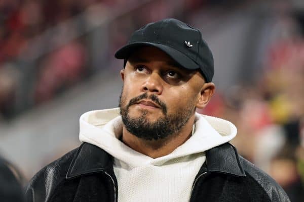 Auxiliar do Bayern atualiza saúde de Kompany: “Está de bom humor”