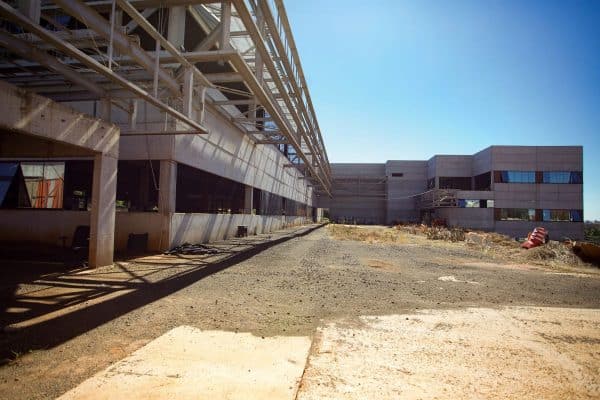 Primo deixou obra monumental abandonada no interior de SP enquanto está foragido