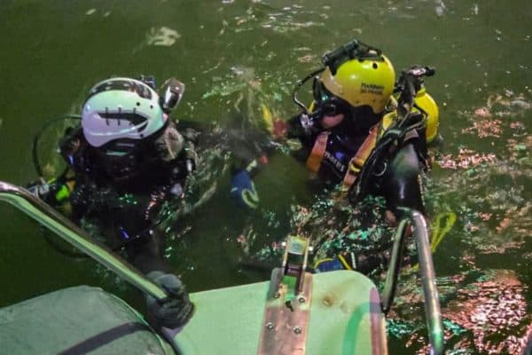 PF apreende cocaína escondida em navio e mira tráfico em reduto do PCC