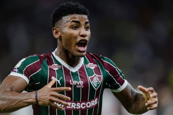 Brasileirão: Fluminense vira sobre o Internacional no Maracanã