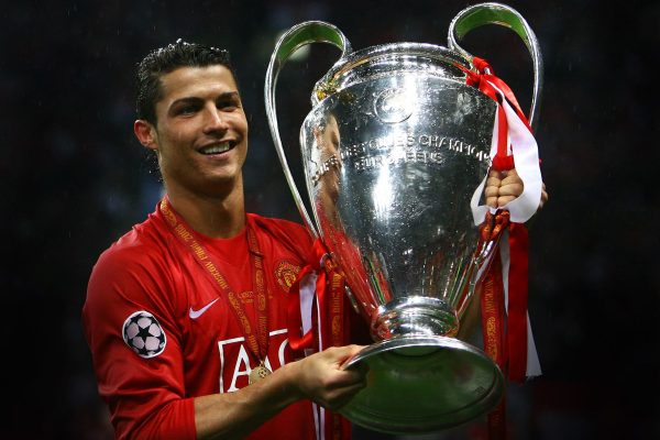 United parabeniza Cristiano Ronaldo pela Bola de Ouro de Todos os Tempos