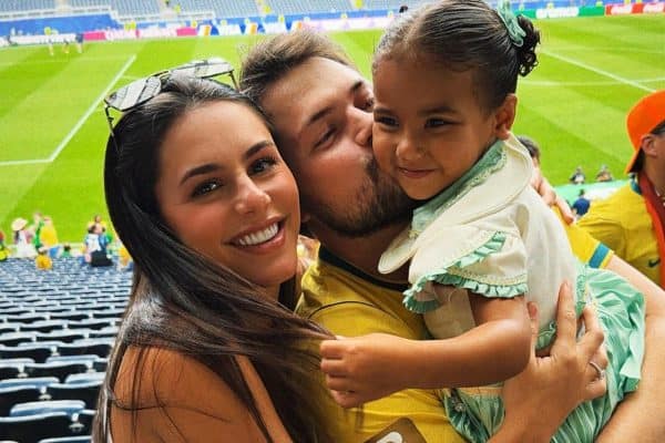 Mavie se encanta ao conhecer o primo Filippo e faz pedido à tia: “Casa”
