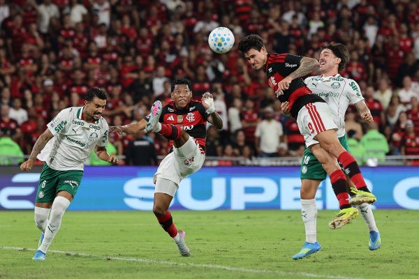 Brasileirão: veja as sequências de Flamengo e Palmeiras na disputa pelo título