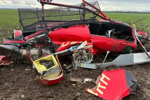 Colisão de dois helicópteros mata três pessoas nos EUA