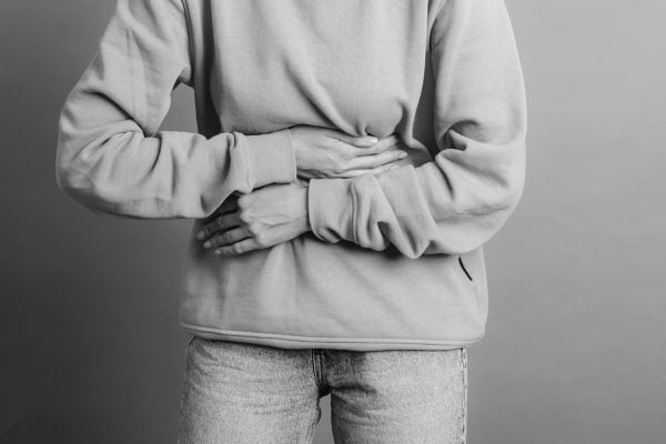 Pedra: mulher descobre feto calcificado após três anos de dor abdominal