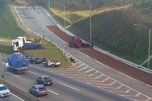 Prefeitura de BH abre licitação para construir nova área de escape no Anel Rodoviário