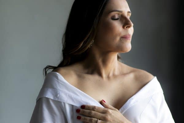 Após perder a filha para o câncer, mãe também recebe diagnóstico: “Jornada difícil”