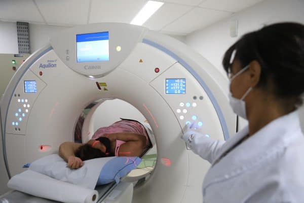 Supercentro de Niterói pode realizar até 7 mil procedimentos por mês