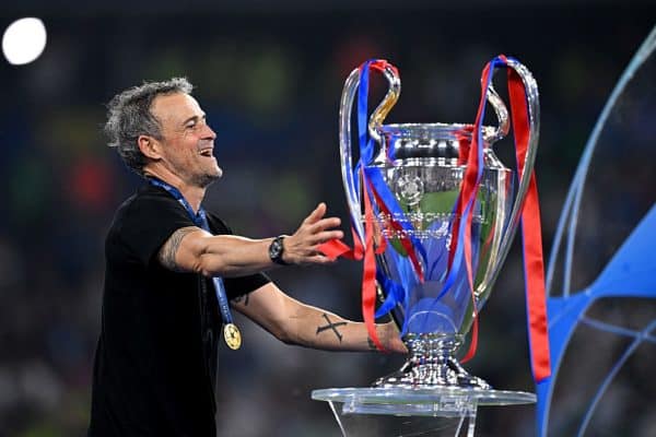 Luis Enrique vira o técnico com mais vitórias na história do PSG